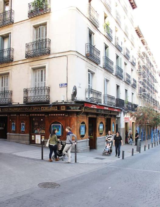 Exclusivo Y Acogedor Con Balcon En Chueca, Con Aire Acondicionado Y Calefaccion Apartamento